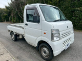 外装キズも少なく大きな凹みもありません。程度良好の4WD車!