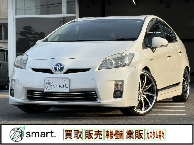 プリウス 1.8 S LEDエディション 8インチナビ/Bカメラ/ETC/クルコン