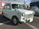 外装は各パーツを脱着し、同色全塗装済みで綺麗な仕上がりです。
