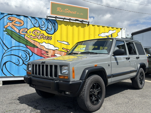 チェロキーリミテッド 60周年アニバーサリー エディショングレー色替、希少左ハンドル