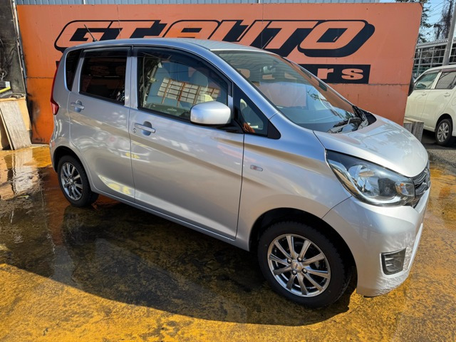 eKワゴン E ディスプレイモニター Bカメラ キーレス