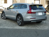 V60クロスカントリー アルティメット B5 AWD 4WD 