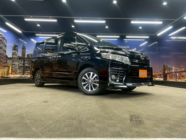 ヴォクシー 2.0 ZS 煌 