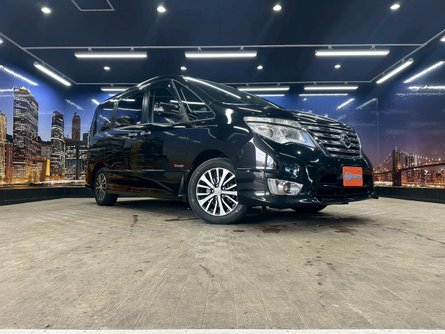 セレナ2.0 ハイウェイスター Vセレクション+Safety II S-HYBRID