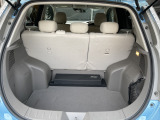トランクもなかなか広々してます!お問い合わせはTEL06-6430-1230 E-mail cars_genesis2007@yahoo.co.jpまで!!☆