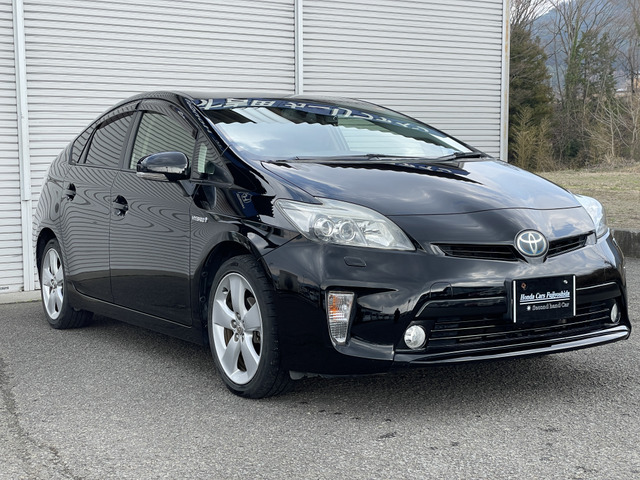 プリウス1.8 G ツーリングセレクション レザーパッケージナビETC パワーシート シートヒーター