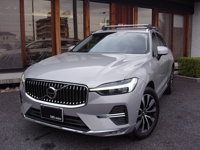 XC60 アルティメット B5 AWD 4WD サンルーフ黒革ベンチレーションシート