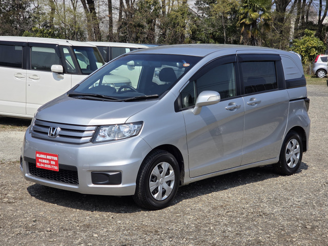 ホンダ フリードスパイク 1.5 G ジャストセレクション 禁煙車 23年製