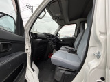 【支払総額推進店】お車をご覧い頂きまして、誠に有難う御座います。在庫車両になりますので、是非ご都合の宜しい時に、見に来て下さい。来店予約をされると、ご案内がスムーズです。