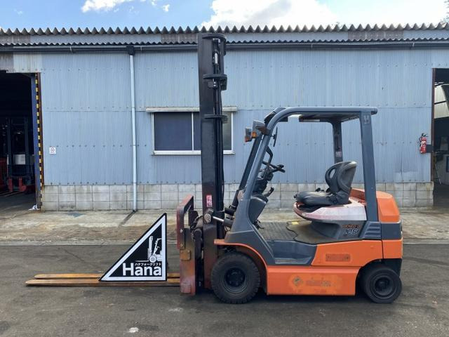 トヨタL&F 電動フォークリフト 17205