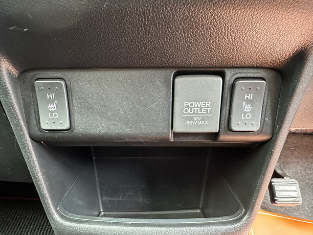 ホンダ N-BOXカスタム G ターボ SSパッケージ CarPlay バックカメラ