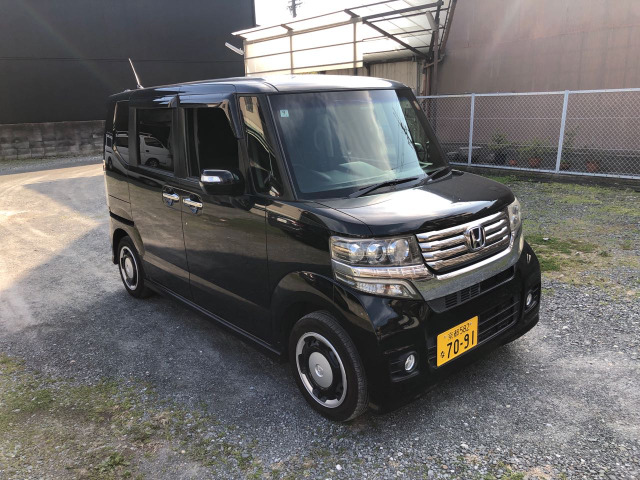 N-BOXカスタム G Lパッケージ 距離多いですが機関も問題なく綺麗です。