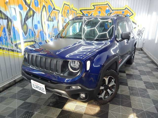 レネゲード トレイルホーク 4WD 全国配送OK!追加カスタムOK!