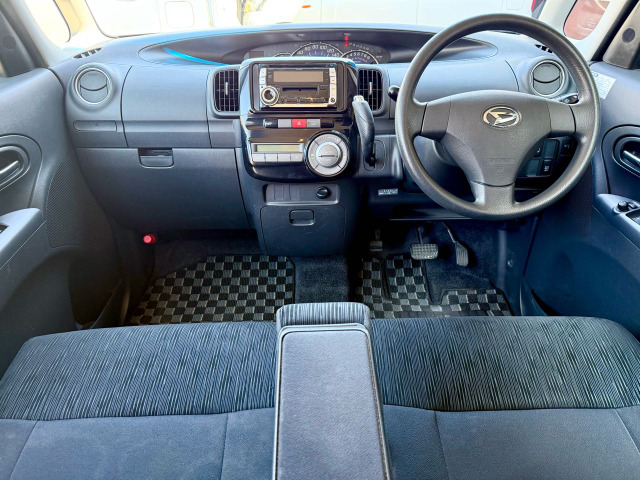 タント残り車検1年以上！内装キレイ！ ダイハツ タント 新型発売】広さ、質感、親しみやすさがインテリアの