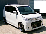 下取車・買取車は査定価格に自信があります!カスタム&ドレスアップ車はもちろん、マニュアルミッション車、ターボ車、バン・トラック、ハイブリッド車、ディーゼル車、輸入車など年式を問わず高価買取します!