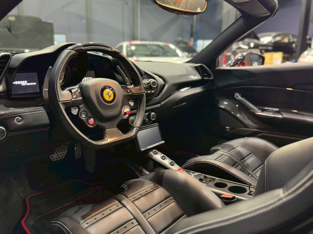 フェラーリ 488スパイダー F1 DCT フルラッピング/パワークラフト の