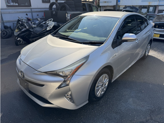 プリウス 1.8 S Bluetoothナビ TV LEDフォ