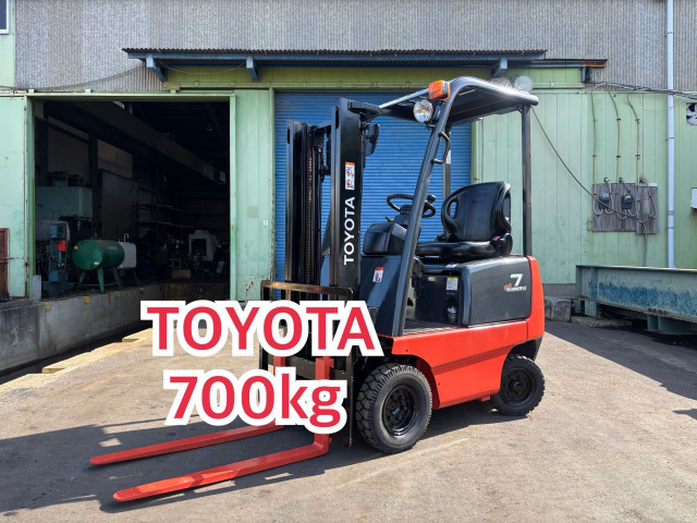 トヨタL&F エンジンフォークリフト