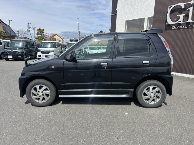 ダイハツ テリオスキッド カスタム L 4WD 後期型 ICターボ センター