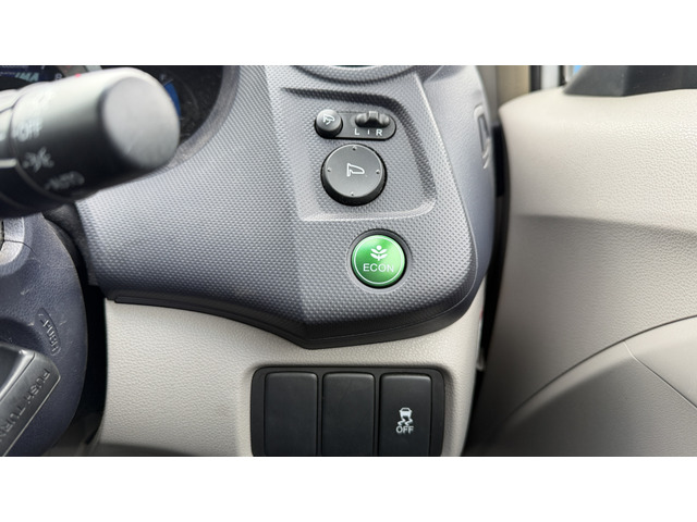 ホンダ インサイト 1.3 LS 禁煙☆ナビ☆TV☆CD☆ETC☆キーレス の中古