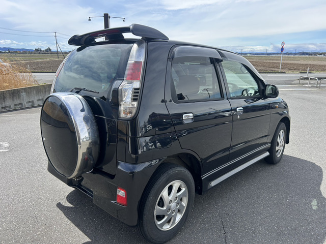 ダイハツ テリオスキッド カスタム L 4WD 後期型 ICターボ センター
