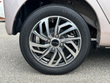 【支払総額推進店】お車をご覧い頂きまして、誠に有難う御座います。在庫車両になりますので、是非ご都合の宜しい時に、見に来て下さい。来店予約をされると、ご案内がスムーズです。