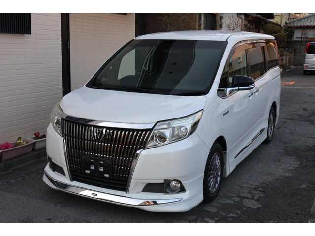 エスクァイアハイブリッド 1.8 Gi 本革内装 モデリスタエアロ マフラー