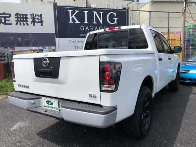 米国日産 タイタン 新車並行車4WDクルーキャブベンコラ6人 の中古車 