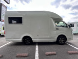 各種ビルダー取扱実績有り!ビークル フィールドライフ FOCSフジカーズジャパン フロットモービル ホワイトハウス マックレー ユーアイビークル リンエイプロダクト レクビィ ロータスRV ファーストカスタム