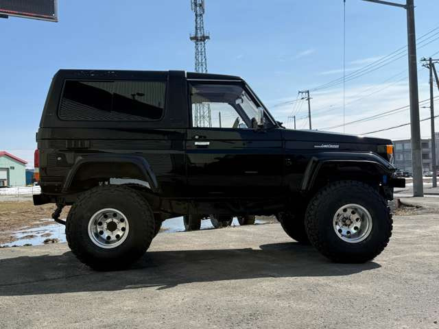トヨタ ランドクルーザー70 4.2 ZX FRPトップ ディーゼル 4WD FOX