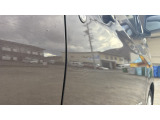 細かい傷がありますので、ぜひ現車をチェックしてください