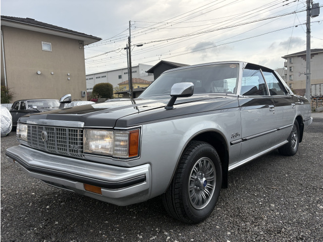 トヨタ クラウン 希少 実走行2.7万キロ の中古車詳細 (27,426km