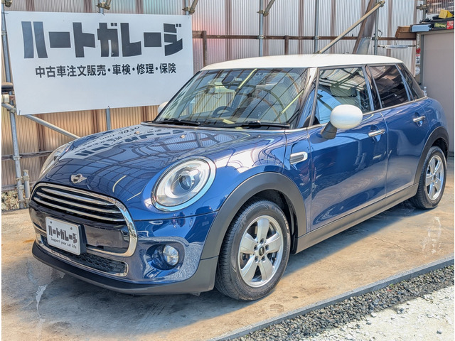 ミニクーパーワンオーナー車 純正ナビ バックカメラ