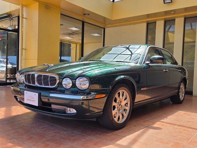 XJ XJ6-3.0 