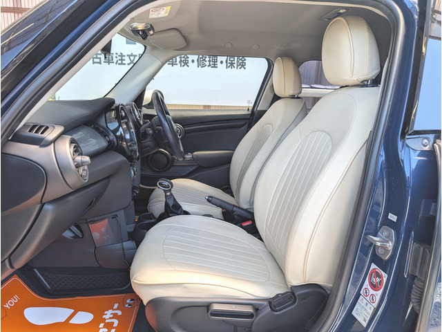 BMW MINI ミニ クーパー ワンオーナー車 純正ナビ バックカメラ の中古 