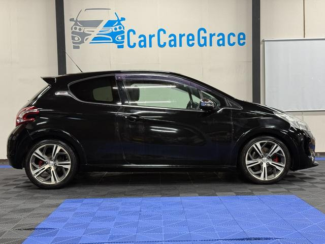 プジョー 208 GTi 6MT 200馬力 ETC 純正ナビ の中古車詳細 (133,000km