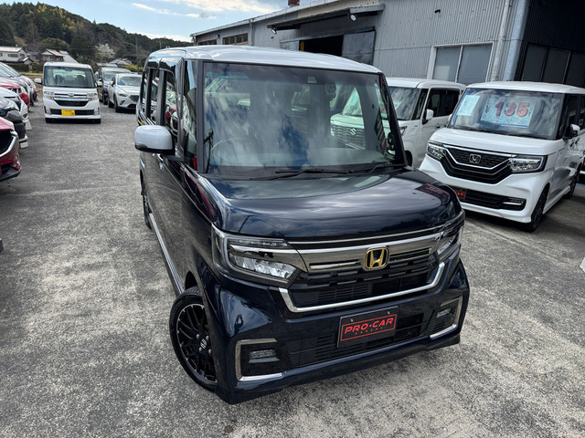 ホンダ N-BOXカスタム 