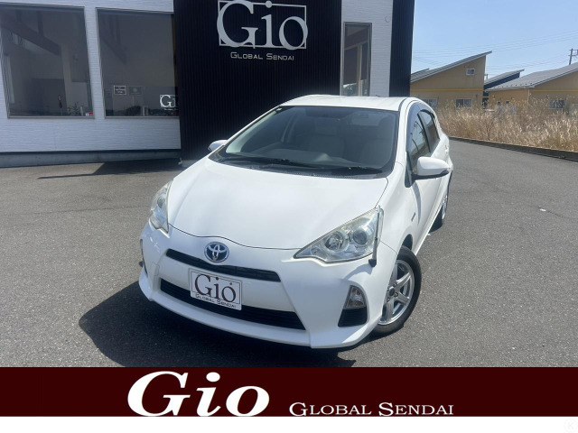 アクア 1.5 S 純正ナビTV・Bカメラ スマートキー