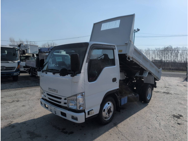 エルフ  2tダンプ 4WD