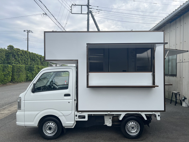 日産 NT100クリッパー 