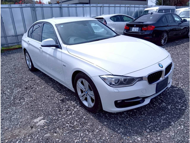BMW 3シリーズセダン 320i スポーツ 現状販売 の中古車詳細 (99,304km