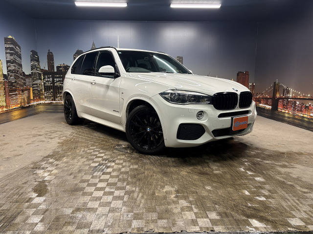 X5 xドライブ 35d Mスポーツ 4WD 禁煙車 サンルーフ 黒本革