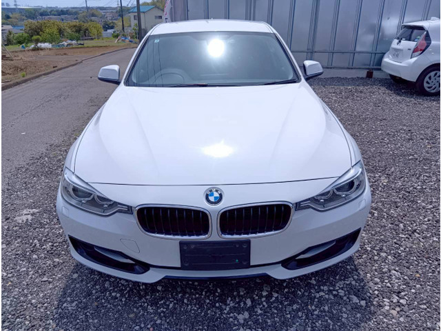 BMW 3シリーズセダン 320i スポーツ 現状販売 の中古車詳細 (99,304km