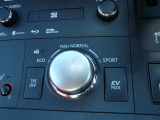 運転モード切り替えレバーECO・NORMAL・SPORTモードの3パターンに切り替えられます(*^^)v