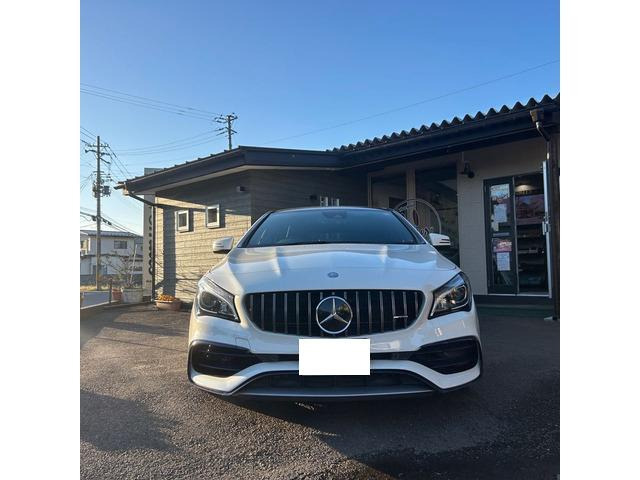 メルセデス・ベンツ CLAシューティングブレーク AMG CLA 45 4マチック