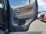 【支払総額推進店】お車をご覧い頂きまして、誠に有難う御座います。在庫車両になりますので、是非ご都合の宜しい時に、見に来て下さい。来店予約をされると、ご案内がスムーズです。