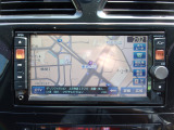 純正メモリーナビは7インチタッチパネル。