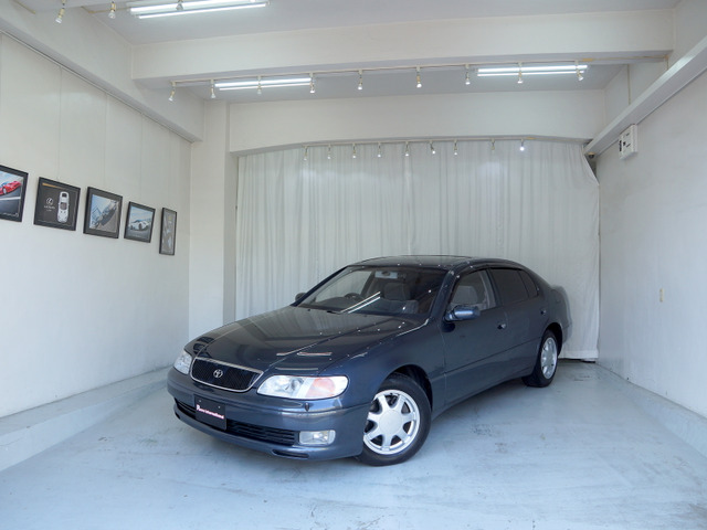 トヨタ アリスト 3.0 V ☆ノーマル車☆2JZ-GTE☆保証書取説 の中古車