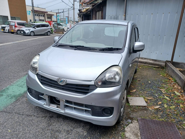 ミライースLナビ キーレス