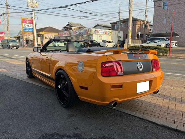 フォード マスタングコンバーチブル V8 GT グラバーオレンジ ETC 社外
